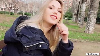 Russian babe sucks dick for cash